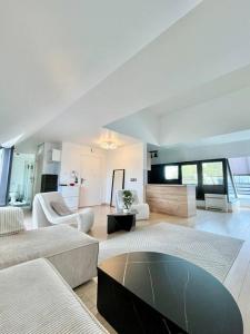 Penthouse 90m2 Terrace Parking 10m Paris Center