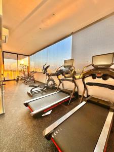 Comfy 2BR City Center Condo