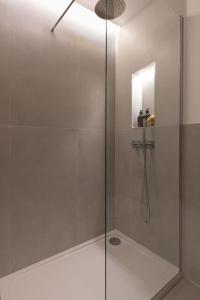 JAPANDI RESIDENCE 2BR Soft Minimal Flat with Attic