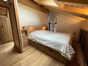 Appartement duplex neuf en hyper centre station - 6 personnes