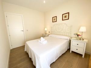 Ramón y Cajal by TheGoodTourist