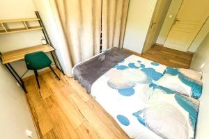 Appartements AC - Car parking - Garden - Near Ramparts : photos des chambres