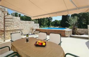 3 Bedroom Gorgeous Home In Sv,ivan 