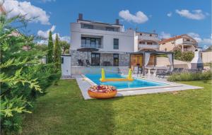 Stunning Home In Kornic With Heated Swimming Pool 