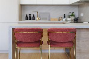 Good Vibe Studio near Metro - Garage, Air-Conditioning, Vinyl player