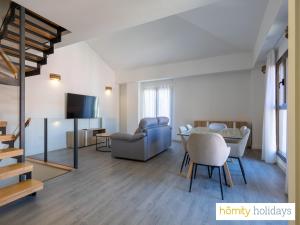 Homity Holidays - Granada - Piedra Santa