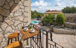 Nice Home In Rakotule With Wifi