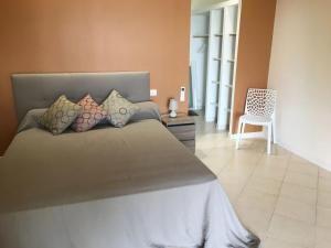 Maison moderne avec vue sur la mer à San-Martino-di-Lota