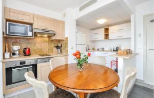 1 Bedroom Gorgeous Apartment In Callian