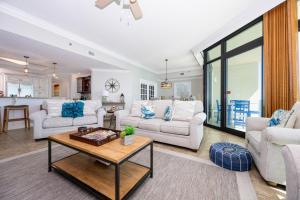 Phoenix West 2704 condo