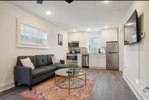 Cute 1bed 1bath walk to French Q and Bourbon St