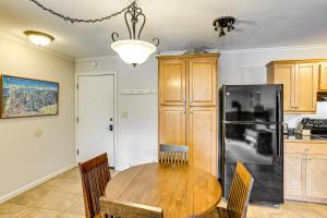 Skiing and Hiking Mtn-View Condo in Durango!