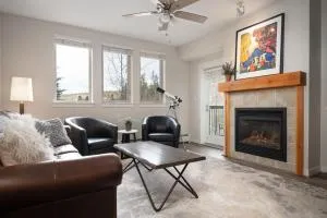 Ski In Out Luxury Condo 3406 I Huge Hot Tub I Views I Best Price I FREE Adventures Daily - Black Hawk