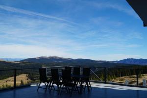 Alpine Blu - Horezu - Varful lui Roman - Sauna, Hot Tub & Gym