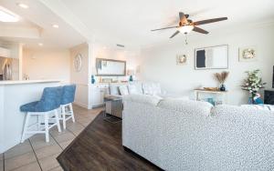 Phoenix on the Bay 1414 condo