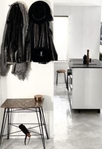 Au pied du stade de france