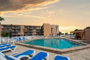 Oceanfront Oasis - Anastasia Island