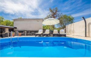 2 Bedroom Amazing Home In Sveti Vid