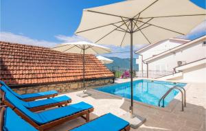 Four-Bedroom Holiday Home In Veliki Prolog