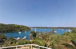 2 Bedroom Amazing Apartment In Pula 