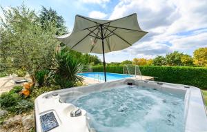 Pet Friendly Home In Pazin With Jacuzzi 