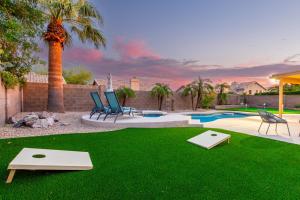 Sunny Serenity: Mesa Masterpiece