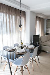 Lux Downtown Sea View Apartment D3