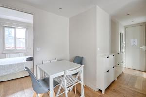 ST DOM Gauche - PARIS 7 - Best Place