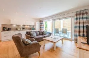 Inselzauber - 5 Sterne Ferienwohnung mit Blick auf den Malchower See - 旧施韦林