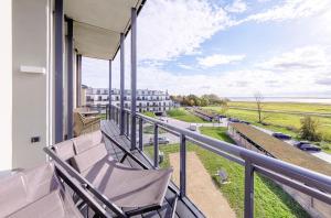 Ostseepanorama - mit Balkon und Boddenblick