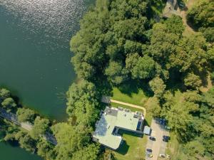 Ferienwohnung Namaste -Luxus am Krakower See