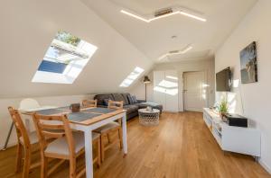 Merlin Ausguck - Familienfreundliche Dachgeschosswohnung mit Morgensonne