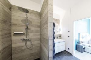 Ostseestern - 5-Sterne Ferienwohnung mit Südbalkon am Bodden