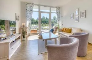 Kranichrast am Roebeler Stadthafen - Bollewick