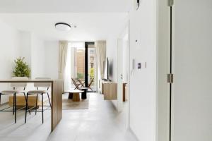 Sahab - Panoramic pool view 1BR Tiraz Building