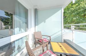 Kapitän Ed an der Seebrücke Zingst