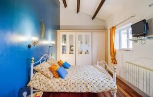 Nice Home In Savignac-Sur-Leyze