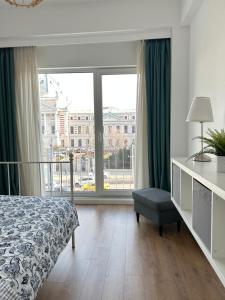 Bohemian Central Flat