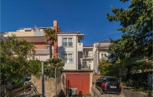 Cozy Apartment In Crikvenica With Wifi