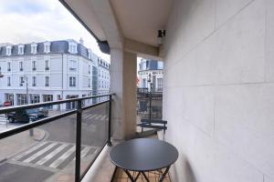 Central appartement with terrace and free parking
