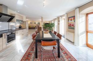 Yachthafenflair - Ferienwohnung mit Blick auf den Warener Hafen