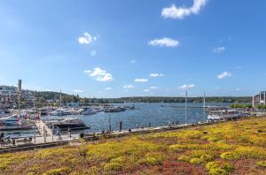 CityFlair über dem Yachthafen