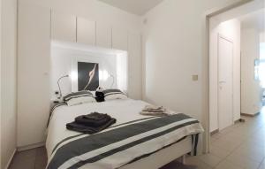 Awesome Apartment In Knokke-Heist