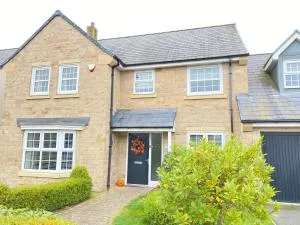 Showtime! Ashtree Holiday home in Barnard Castle - Newsham