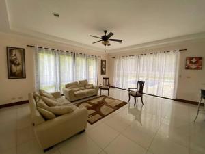 Exclusive house in Tambor golf club and private pool