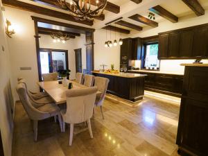 Bányahegyi erdei nyugalom és wellness erdész & vadászház