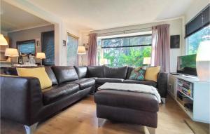 Gorgeous Home In Vorden With Wifi