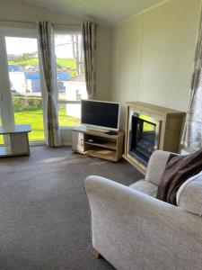 Rubys Retreat - 6 Berth Caravan in Newquay, Cornwall