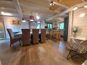 Le Refuge - Sauna - Hot Tub - Playstation