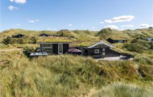 5 Bedroom Stunning Home In Blokhus